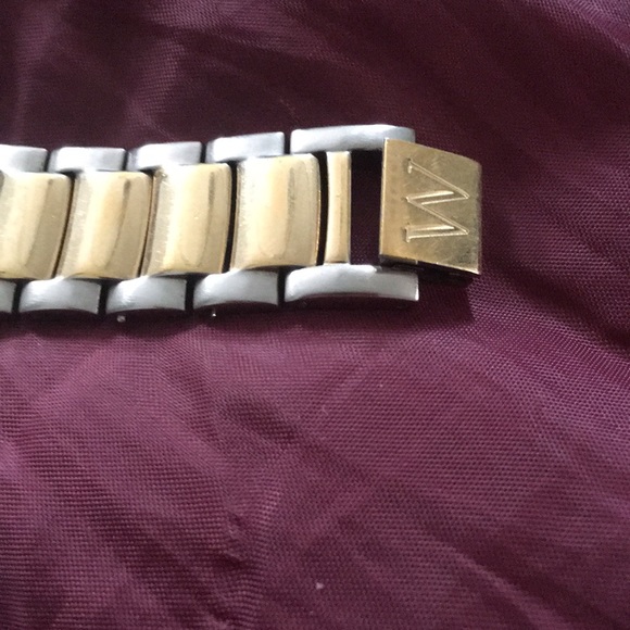 Watch - Picture 5 of 7